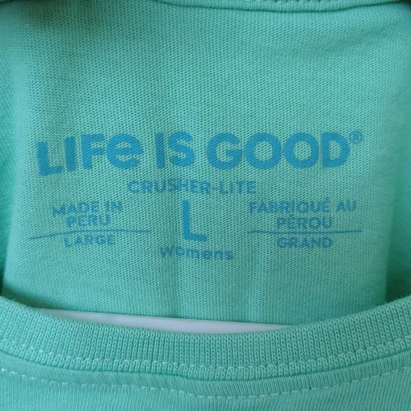 Life Is Good Women's Green Tshirt With Dog Heart Graphic - Picture 2 of 8